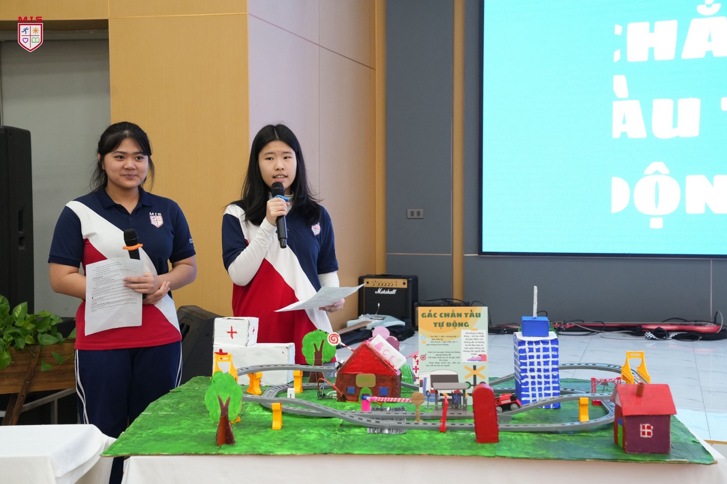 CHUNG KẾT CUỘC THI KHOA HỌC KỸ THUẬT MIS