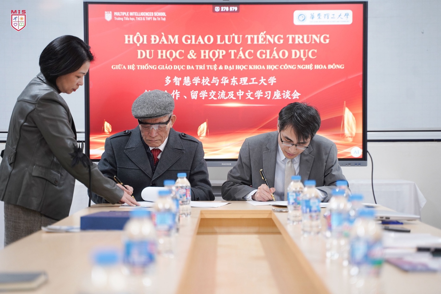 MIS HỢP TÁC VỚI ĐẠI HỌC TRUNG QUỐC, MỞ RỘNG CƠ HỘI HỘI NHẬP CHO HỌC SINH