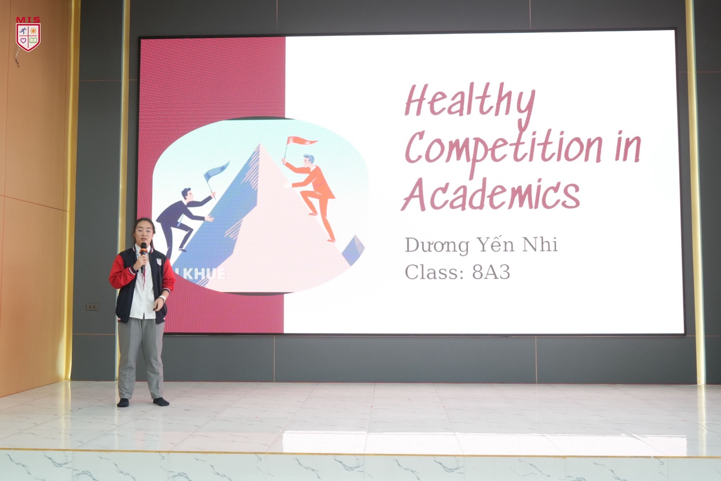 MIS TALKS – HÙNG BIỆN TIẾNG ANH