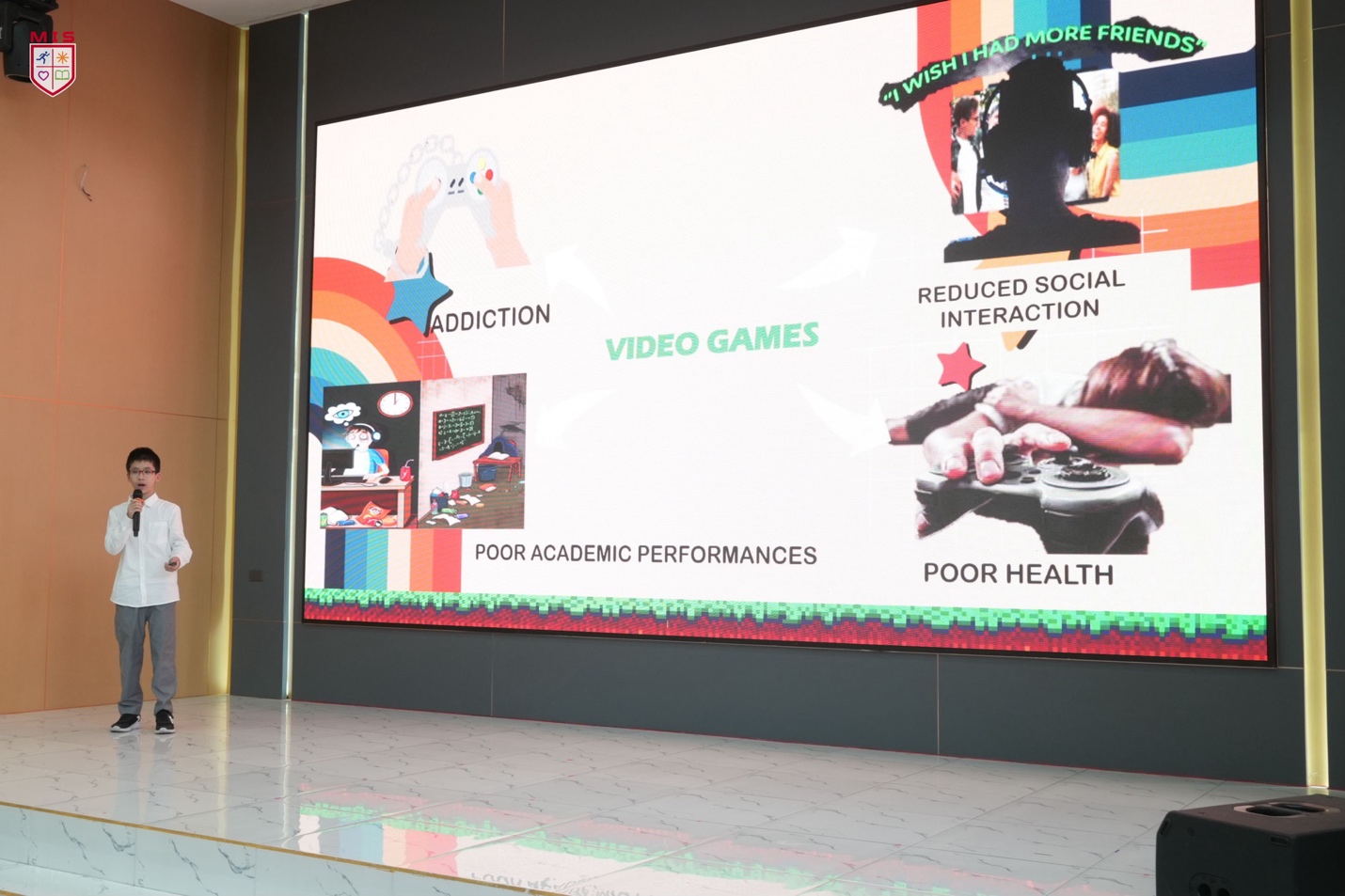 MIS TALKS – HÙNG BIỆN TIẾNG ANH