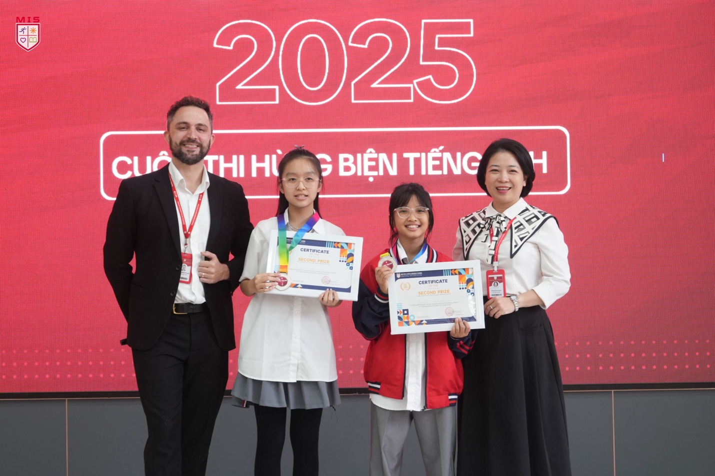 MIS TALKS – HÙNG BIỆN TIẾNG ANH