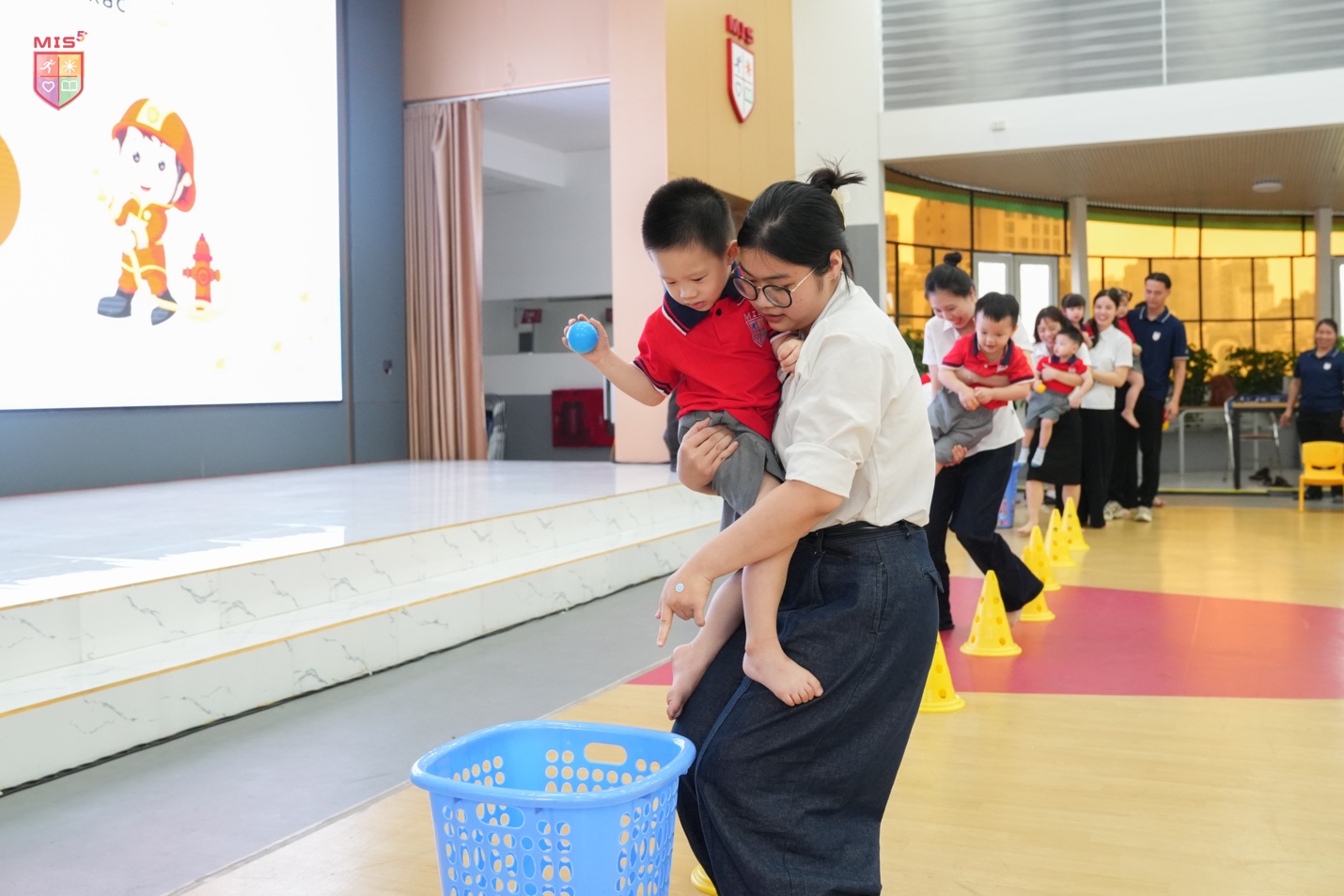 RACING STAR MẦM NON MIS