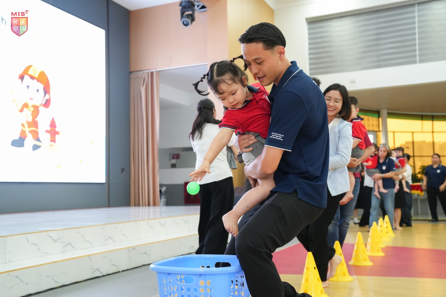 RACING STAR MẦM NON MIS