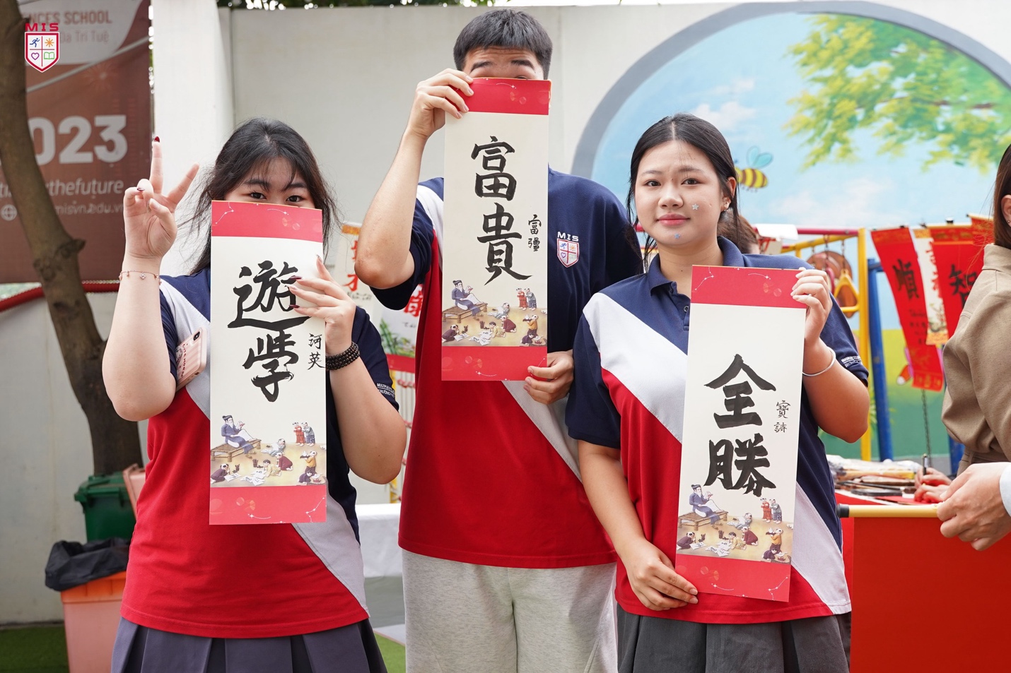 MIS INNOVATION DAY 2026 – “BẢN ĐỒ SÁNG TẠO” RỰC RỠ TỪ NHỮNG GIAN HÀNG ĐỘC ĐÁO