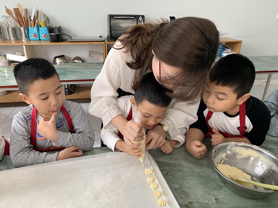 Khai giảng Ready To Fly 2020 – Ngựa con chắp cánh!