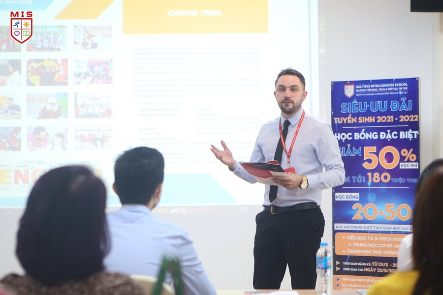 NGÔI TRƯỜNG TRONG MƠ, AI AI CŨNG THÍCH MIS LUÔN SẴN SÀNG, VÌ NGÀY MAI TƯƠI SÁNG