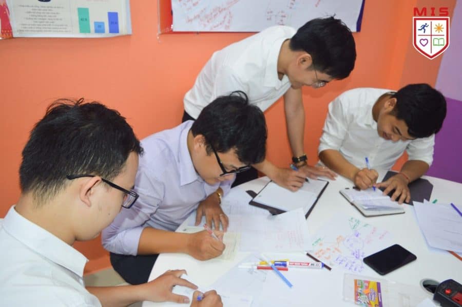 KHÓA CHUYÊN ĐỀ “DẠY HỌC DỰ ÁN” TIẾP NGUỒN NĂNG LƯỢNG CHO ĐA TRÍ TUỆ MIS