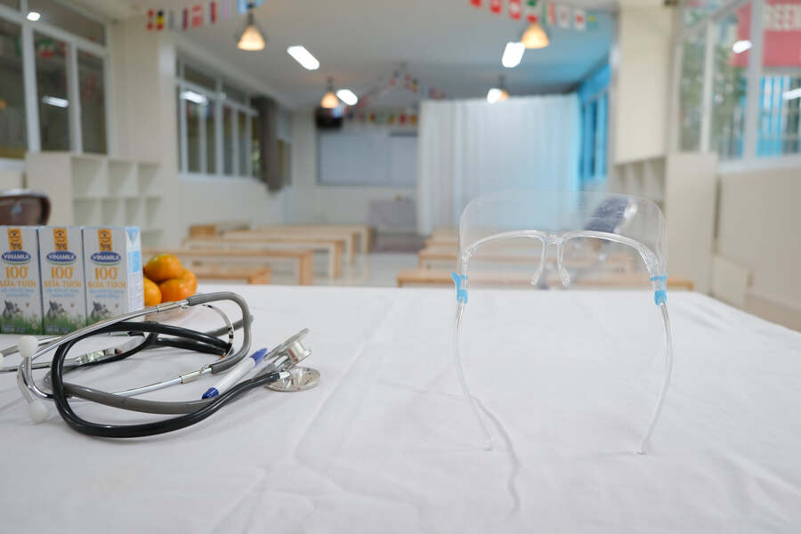 THẾ GIỚI MỚI, HY VỌNG MỚI HỌC SINH THPT MIS TIÊM VACCINE COVID-19