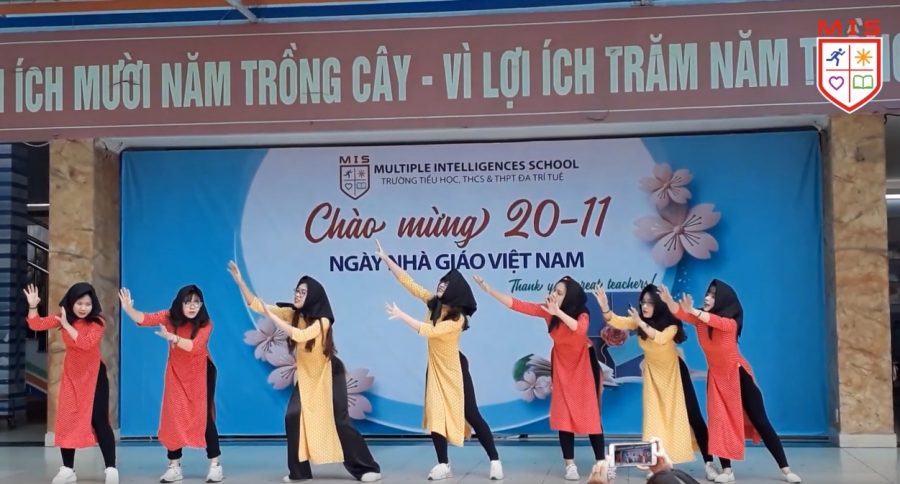 Kỷ niệm Ngày Nhà giáo Việt Nam – Một số tiết mục nghệ thuật của cô – trò MIS