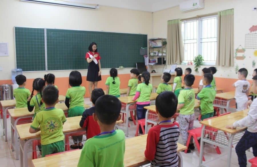 Con muốn ngày mai lại đến MIS!