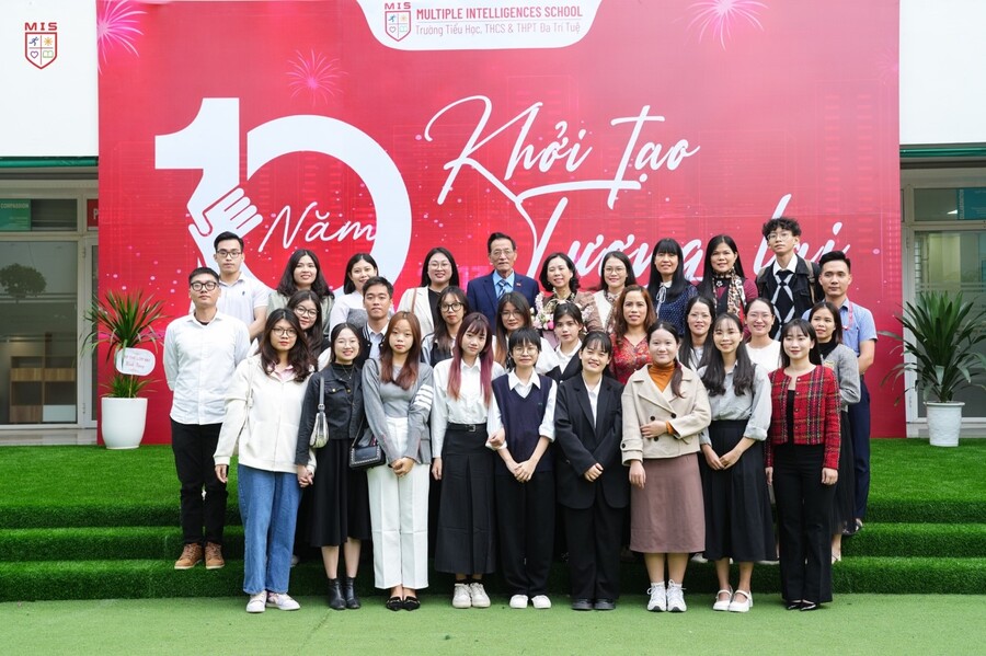 THẮP LÊN NGỌN LỬA SAY MÊ TRONG GIẢNG DẠY – MIS CHÀO ĐÓN ĐOÀN SINH VIÊN THỰC TẬP ĐẠI HỌC THỦ ĐÔ