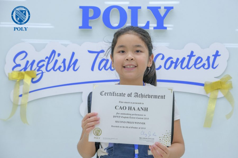 Tháng 10: Tiếng vang từ những Nhà hùng biện tiếng Anh MIS