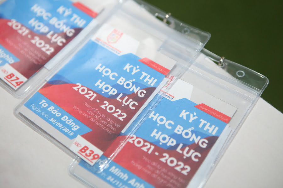 HÀNG TRĂM HỌC SINH TỤ HỘI VỀ MIS TRONG KỲ THI HỌC BỔNG HỢP LỰC