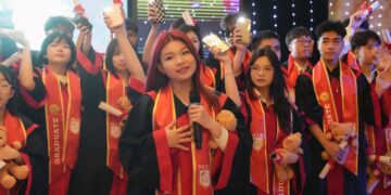 BẢN GIAO HƯỞNG CỦA TÌNH THÂN – NƠI NHỮNG NỐT NHẠC YÊU THƯƠNG CHẠM VÀO TRÁI TIM