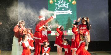 WINTER BLOOMS AT MIS – GIÁNG SINH ẤM ÁP, NGẬP TRÀN YÊU THƯƠNG TẠI SIM