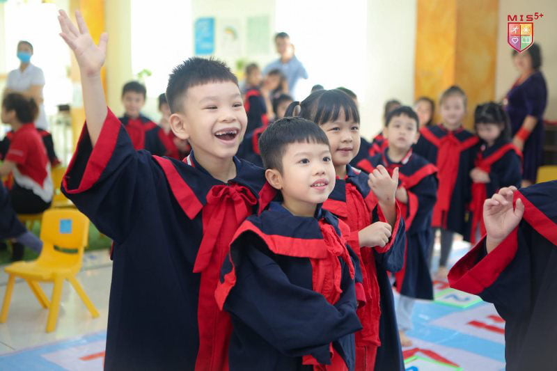 MIS: Hướng dẫn tham gia xét chọn Học bổng Tiểu học 2021-2022