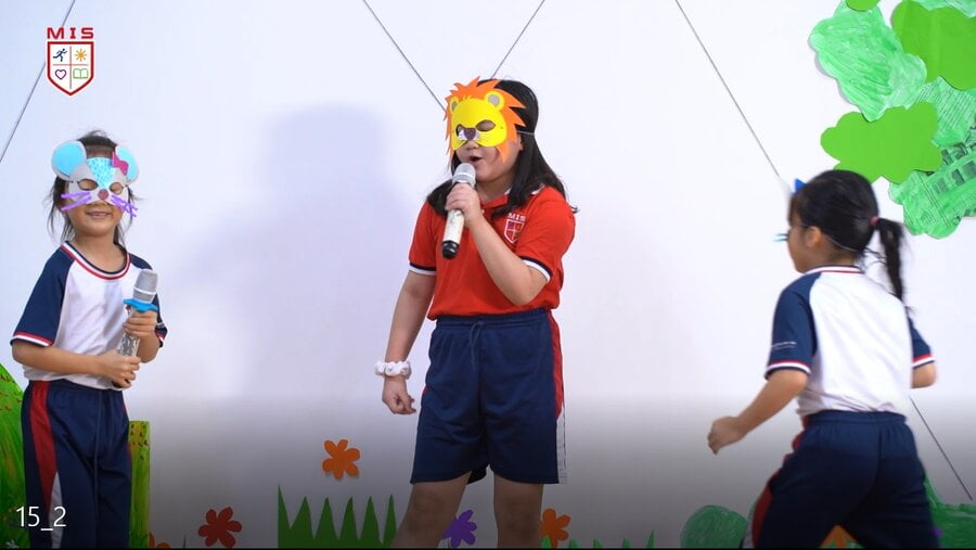 CLB TIẾNG ANH MIS’s SHOW UP